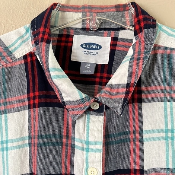 Old Navy size XXL flannel button down white red blue plaid long sleeves - Picture 3 of 15